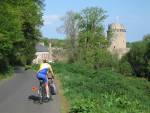 Tonquédec, arrivée devant le château